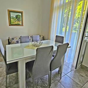 Nina Marie Appartement