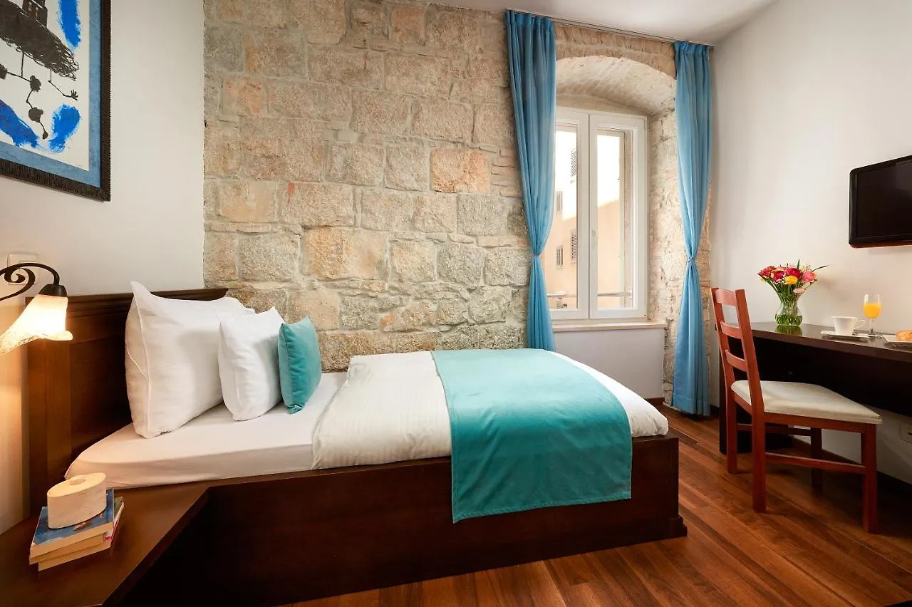 Villa Olea Split 3*,  Croatia